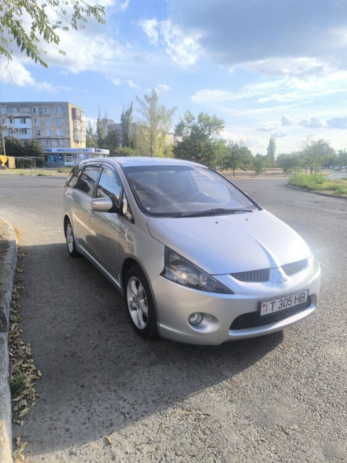 Mitsubishi Grandis 2.4 бенз-газ Тирасполь - изображение 1