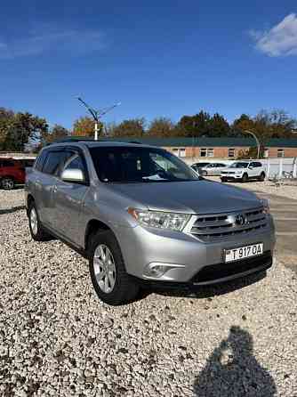 Toyota Highlander 2013 год 3.5 бензин/газ Тирасполь