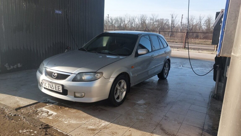 Продам отличный автомобиль Mazda 323f BJ 2.0 TD 2003 год Tiraspol - fotografie 6