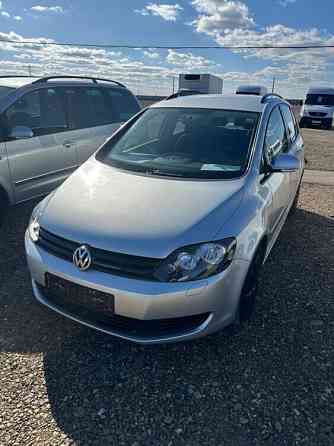 Volkswagen Golf Plus 2009 г. 6 500 $ Торг уместен Tiraspol