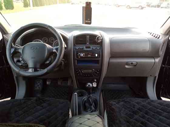 Продам Hyundai Santa Fe 2005 г. Бензин, механика, газ- метан Tiraspol