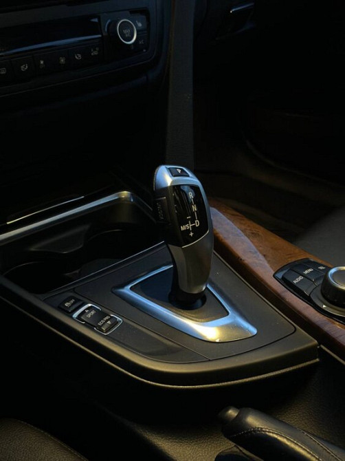 BMW 328i Xdrive комплектация luxury, 2015г Тирасполь - изображение 10