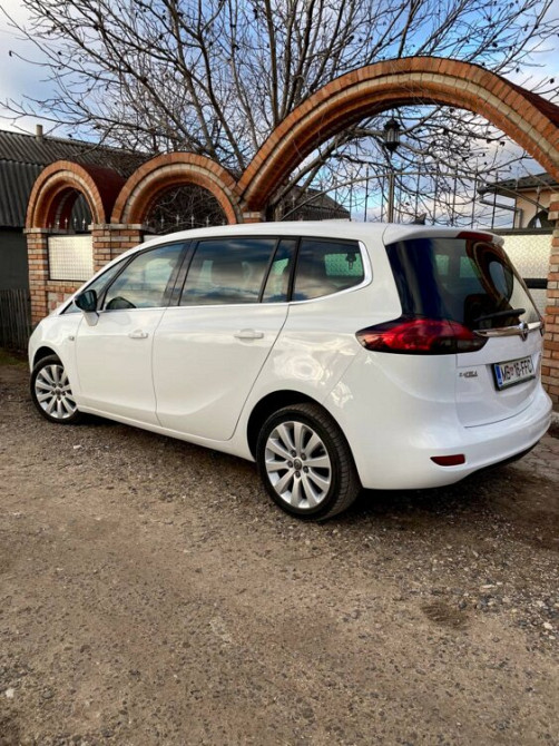 Opel Zafira 2014 года Tiraspol - fotografie 2
