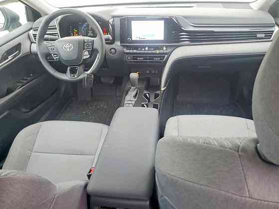 2026 TOYOTA CAMRY LE Тирасполь