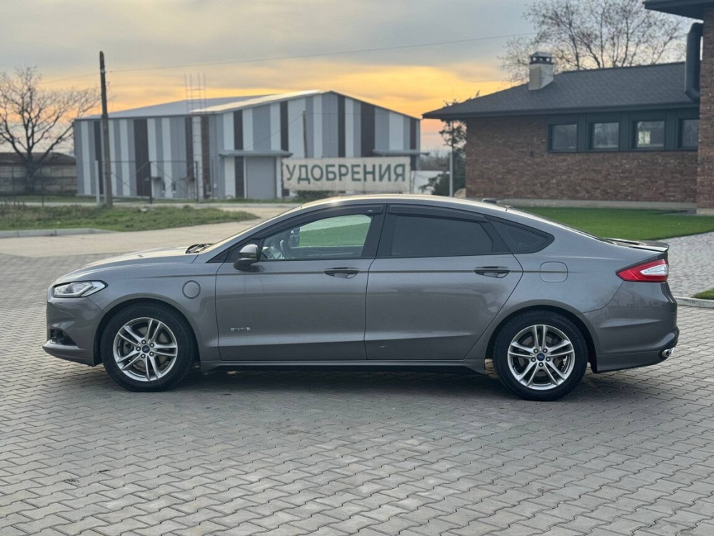 Форд Фьюжн Plug in Hybrid Tiraspol - fotografie 5