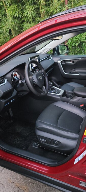TOYOTA Rav4 hybrid 2021 XLE premium Tiraspol - fotografie 8