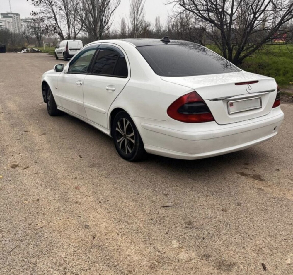 Mercedes-Benz W211 e200 1.8 NGT Kompressor. 2007 год Тирасполь - изображение 4