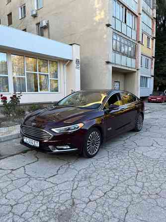 Ford Fusion 2017г. 2.0 plug-in-hybrid. Titanium. Рыбница