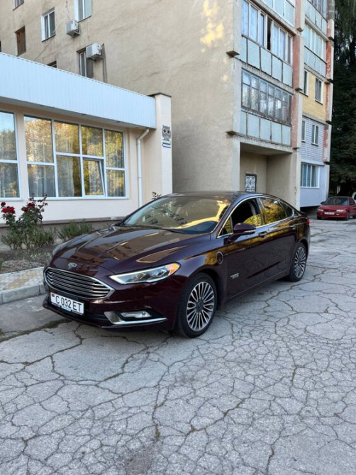 Ford Fusion 2017г. 2.0 plug-in-hybrid. Titanium. Rîbnița - fotografie 3