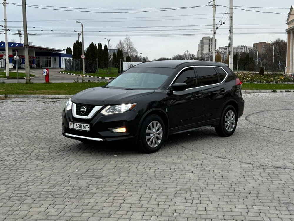 Nissan Rogue 17 год Tiraspol - fotografie 3