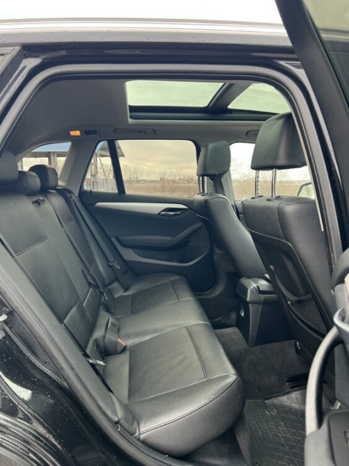 BMW X1 2015 год 2.0 бензин Автомат 12500$ торг Tîrnauca - fotografie 7