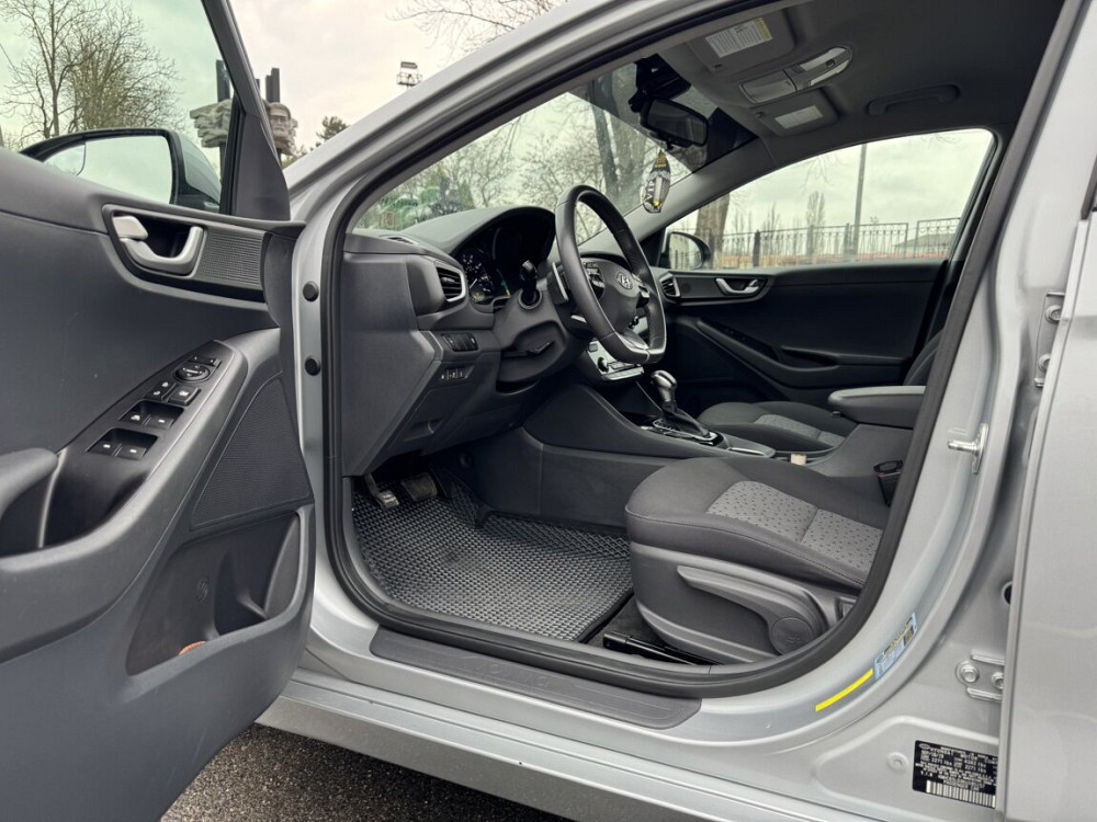 Hyundai Ioniq 2019 plagin-hybrid 1,6 бензин Бендеры - изображение 9