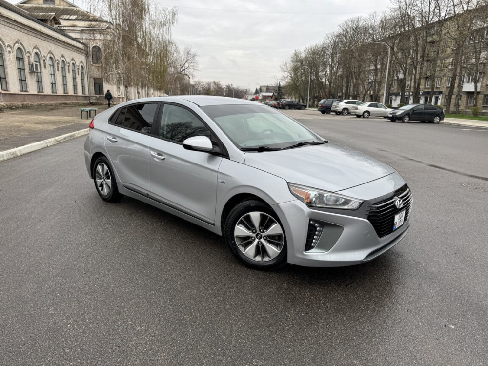 Hyundai Ioniq 2019 plagin-hybrid 1,6 бензин Бендеры - изображение 6