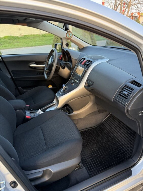 Продам TOYOTA AURIS Tiraspol - fotografie 2