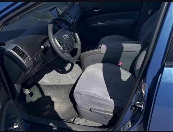 Toyota Prius Hybrid (Европеец) Tiraspol