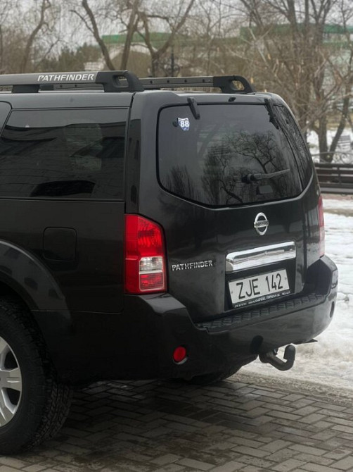 Nissan Pathfinder, 15 лет в одних руках, обслужен полностью... Тирасполь - изображение 2