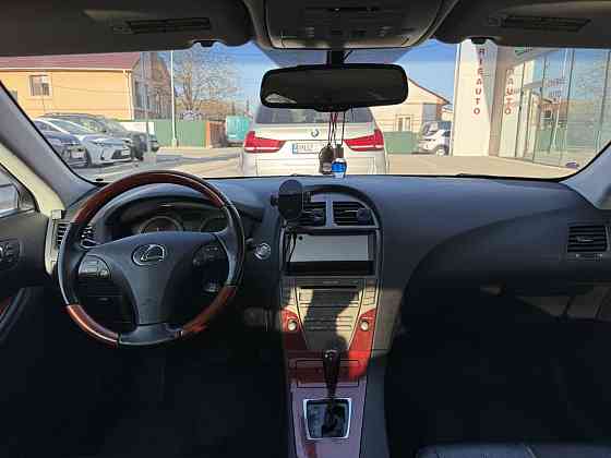Продам Lexus ES 3.5 V6 •метан 4+•кожа•люк•CarPlay•отличное состояние Бендеры
