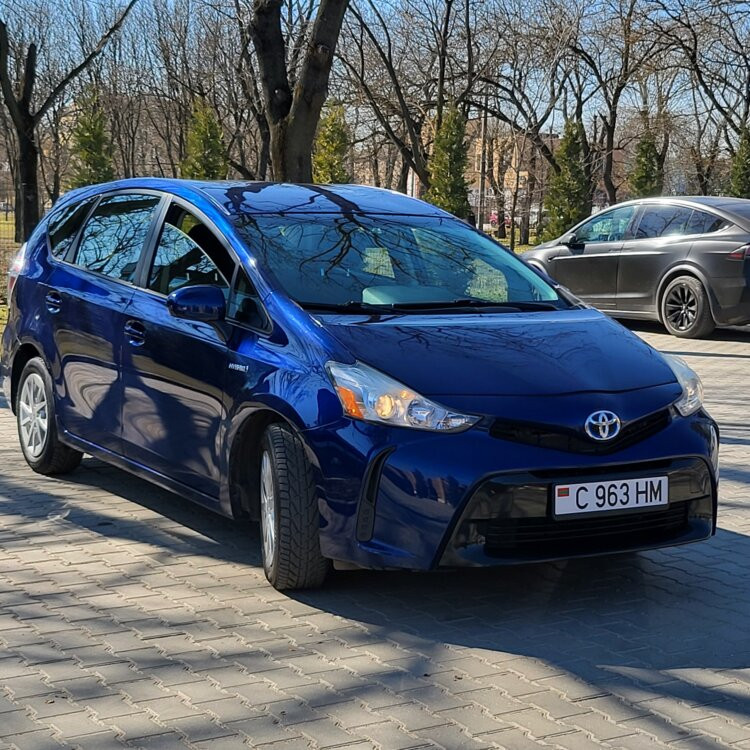 Toyota Prius V 2015 Tiraspol - fotografie 3