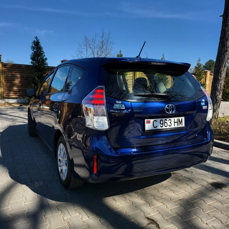 Toyota Prius V 2015 Tiraspol - fotografie 2