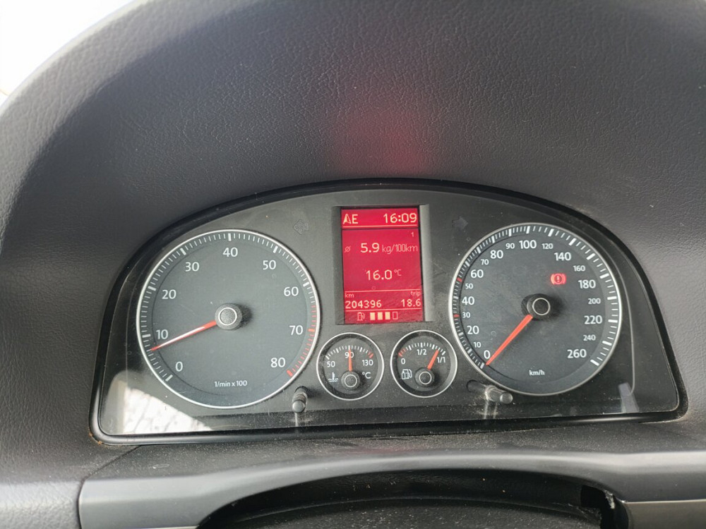 Volkswagen Touran 2008 г. Ecofuel Тирасполь - изображение 3