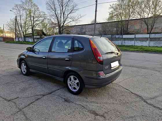 Nissan almera tino 2005 Bender