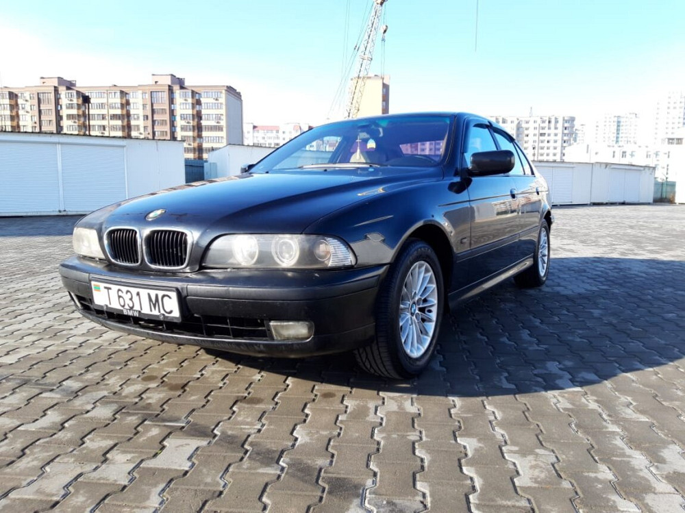 BMW 528 Е39 2,8 л. Газ-метан. Автомат Tiraspol - fotografie 1