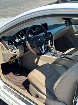 Mercedes-Benz C250 Coupe AMG/ 204 л. с. Turbo Dubăsari