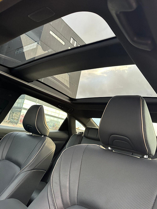 Toyota Crown Chişinău - fotografie 7