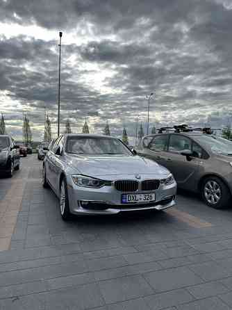 Bmw 328i Вадул-луй-Водэ