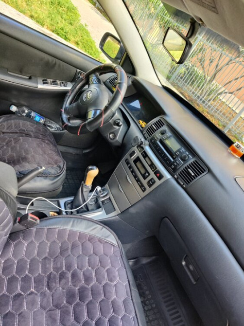 Toyota Corolla 1.4 D-4D SPORT Edition (2007) Bender - fotografie 3