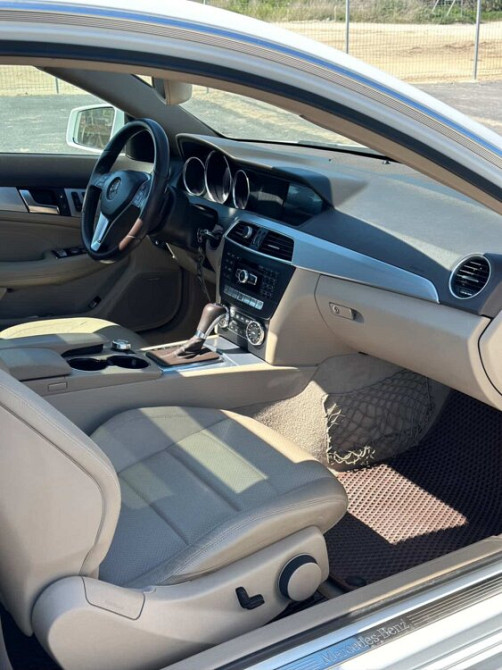 Mercedes-Benz C250 Coupe AMG/ 204 л. с. Turbo Дубоссары - изображение 5