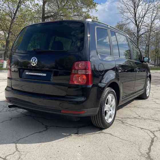 VW Touran 2.0i EcoFuel Бензин-Газ Метан 26куб.!!! 2008г. 6850$ Rîbnița