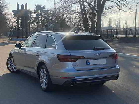 Audi A4 G-tron ГАЗ - МЕТАН Парканы