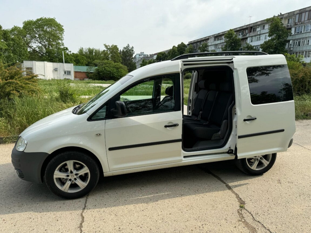 Volkswagen Caddy Bender - fotografie 4