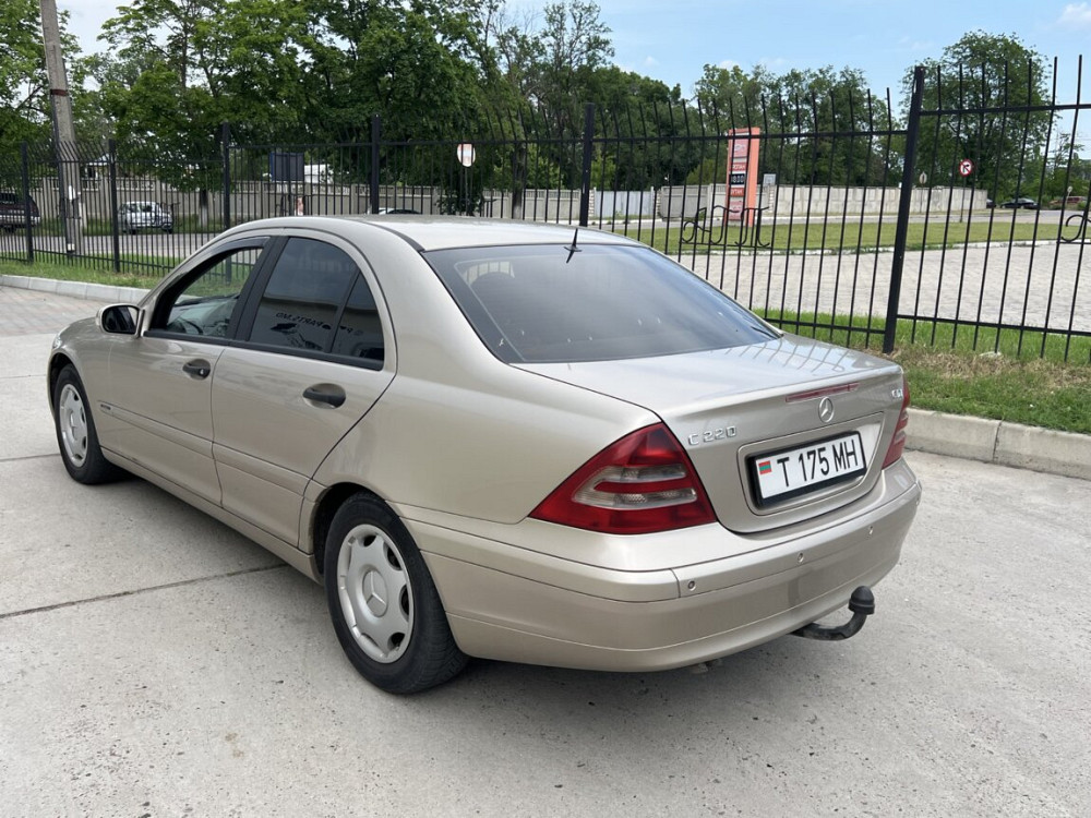 Mercedes C 220 Cdi автомат. Bender - fotografie 2