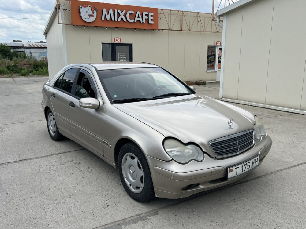 Mercedes C 220 Cdi автомат. Bender - fotografie 5