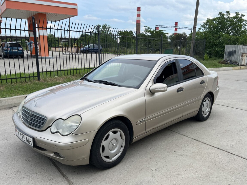 Mercedes C 220 Cdi автомат. Bender - fotografie 1