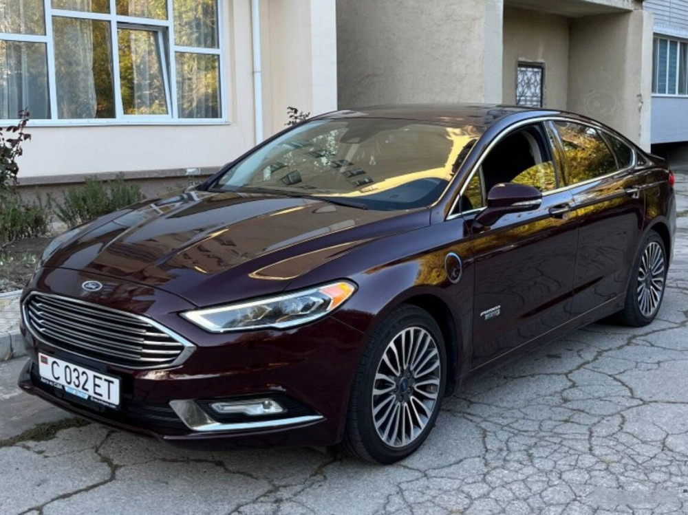 Ford Fusion 2017г. 2.0 plug-in-hybrid. Titanium. Rîbnița - fotografie 1