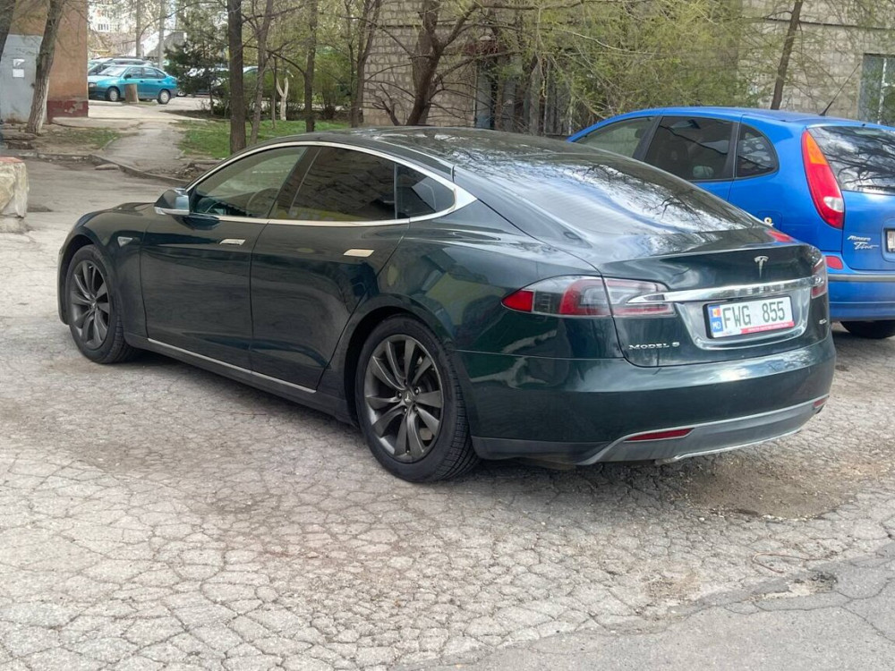 Tesla Model S 85D 2015г РЕСТАЙЛИНГ Tiraspol - fotografie 8