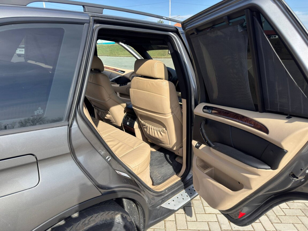Продам BMW X5 Bender - fotografie 7