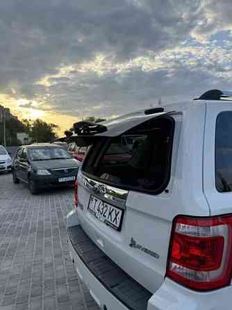 Ford Escape, 2011 года (гибрид) Tiraspol