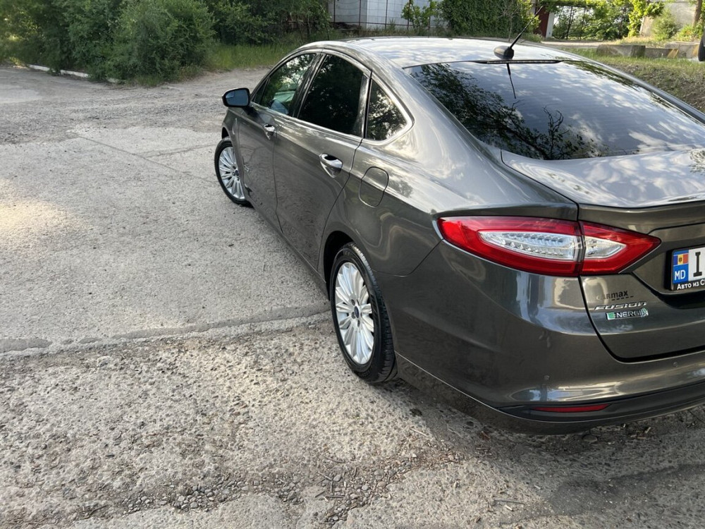 Продам Ford Fusion Plug-in Hybrid Днестровск - изображение 3
