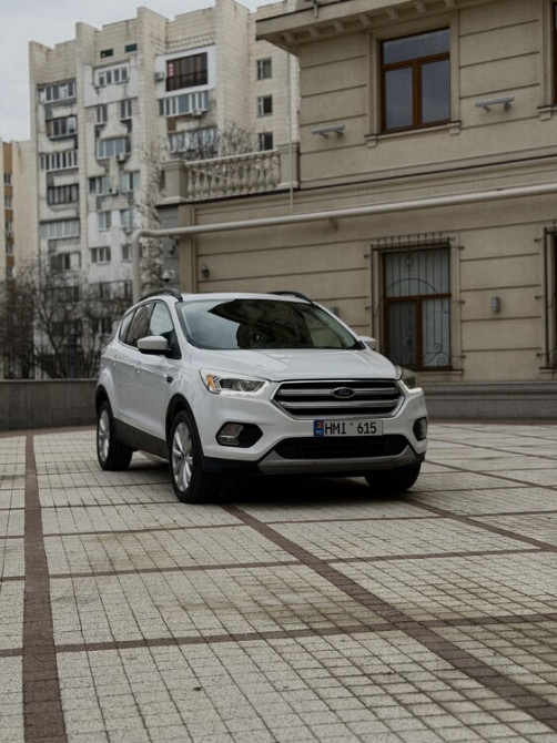 Продам Ford Escape 2019 год Тирасполь - изображение 1