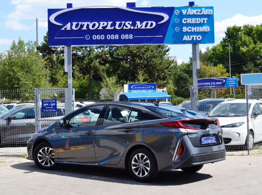 Toyota Prius Chişinău - fotografie 4