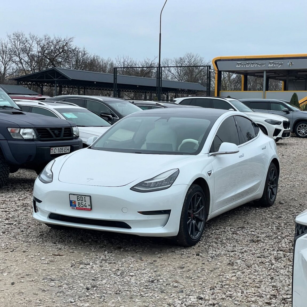 Tesla model 3. 2020 года. Тирасполь - изображение 1