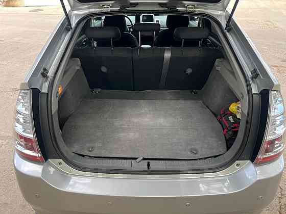 Продам Toyota Prius 20 Бендеры