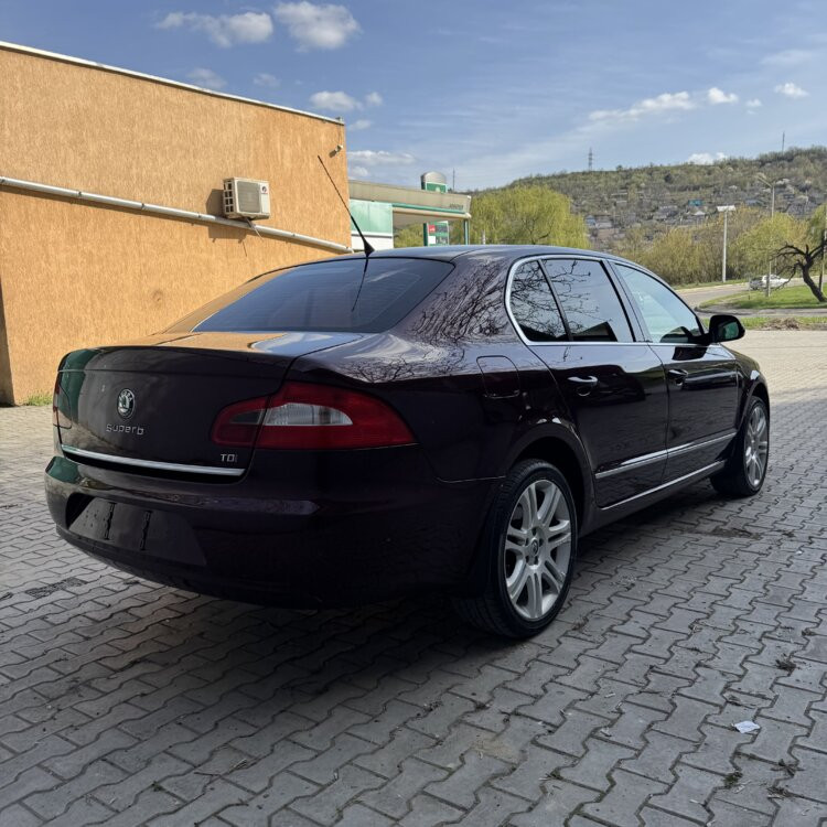 Skoda Superb 2.0 TDI 6МКПП 2009г. в 7700$ Приднестровья учет! Рыбница - изображение 5