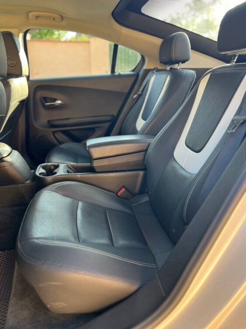 Продаю Chevrolet Volt 2013 г. в отличном состоянии Тирасполь - изображение 6