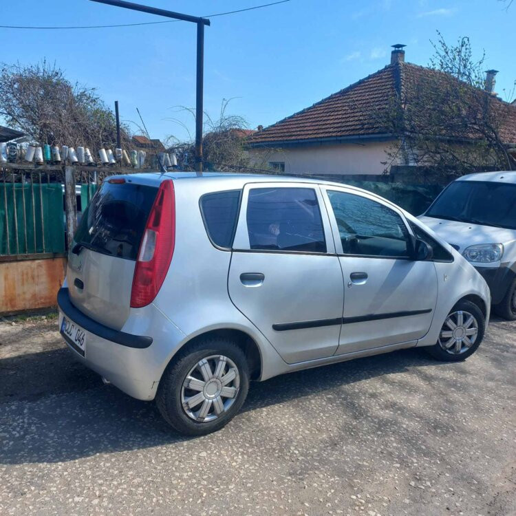 Продам MITSUBISHI COLT 1,3 бензин 2006 г Кишинёв - изображение 2