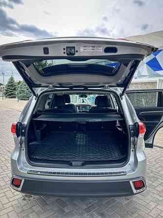 Toyota Highlander Limited 2019 год! Нейтральные номера! Tiraspol